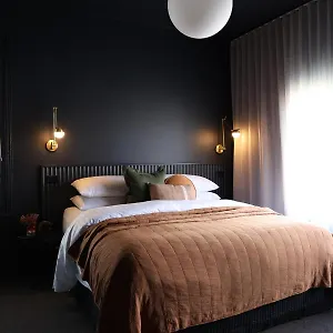 the-waggon-stables-boutique-accommodation.top-hotels-hobart.com/